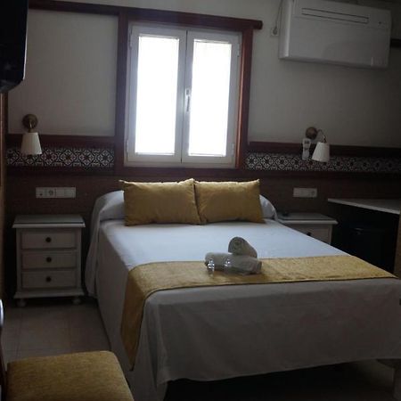 Hostal La Conilena Conil de la Frontera Kültér fotó