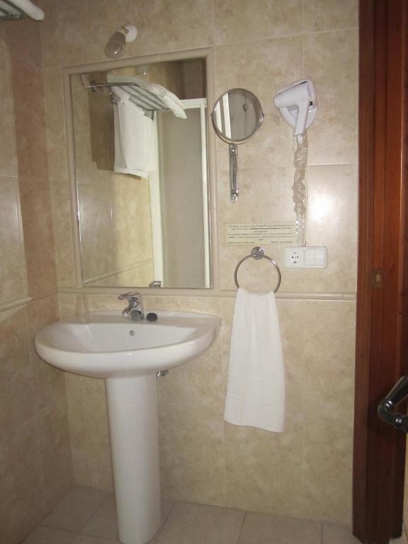 Hostal La Conilena Conil de la Frontera Szoba fotó